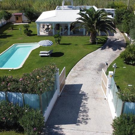 Villa Miami ヴィエステ エクステリア 写真