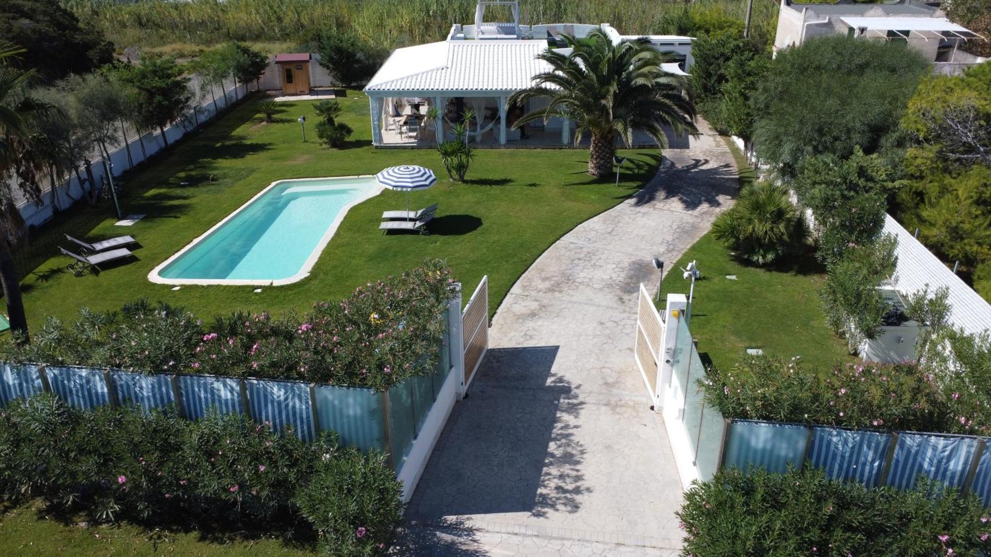 Villa Miami ヴィエステ エクステリア 写真